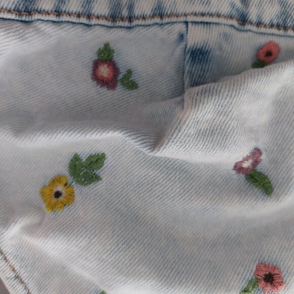 Wild Fable Denim Bra Top Size L Embroidery Floral Boho Festival Adjustable - Picture 6 of 13